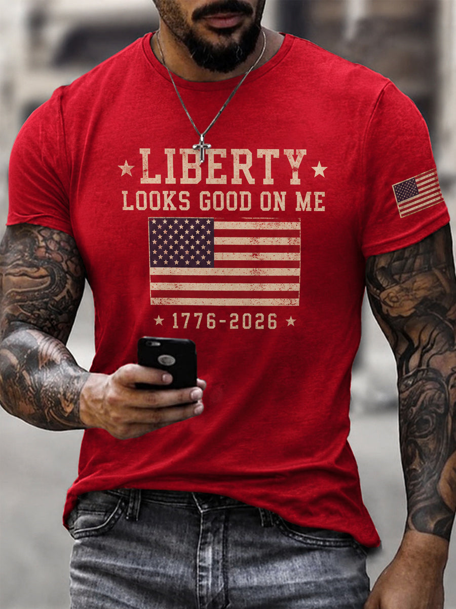 Men's Liberty Looks Good On Me USA Flag Print Casual Patriotic Tee