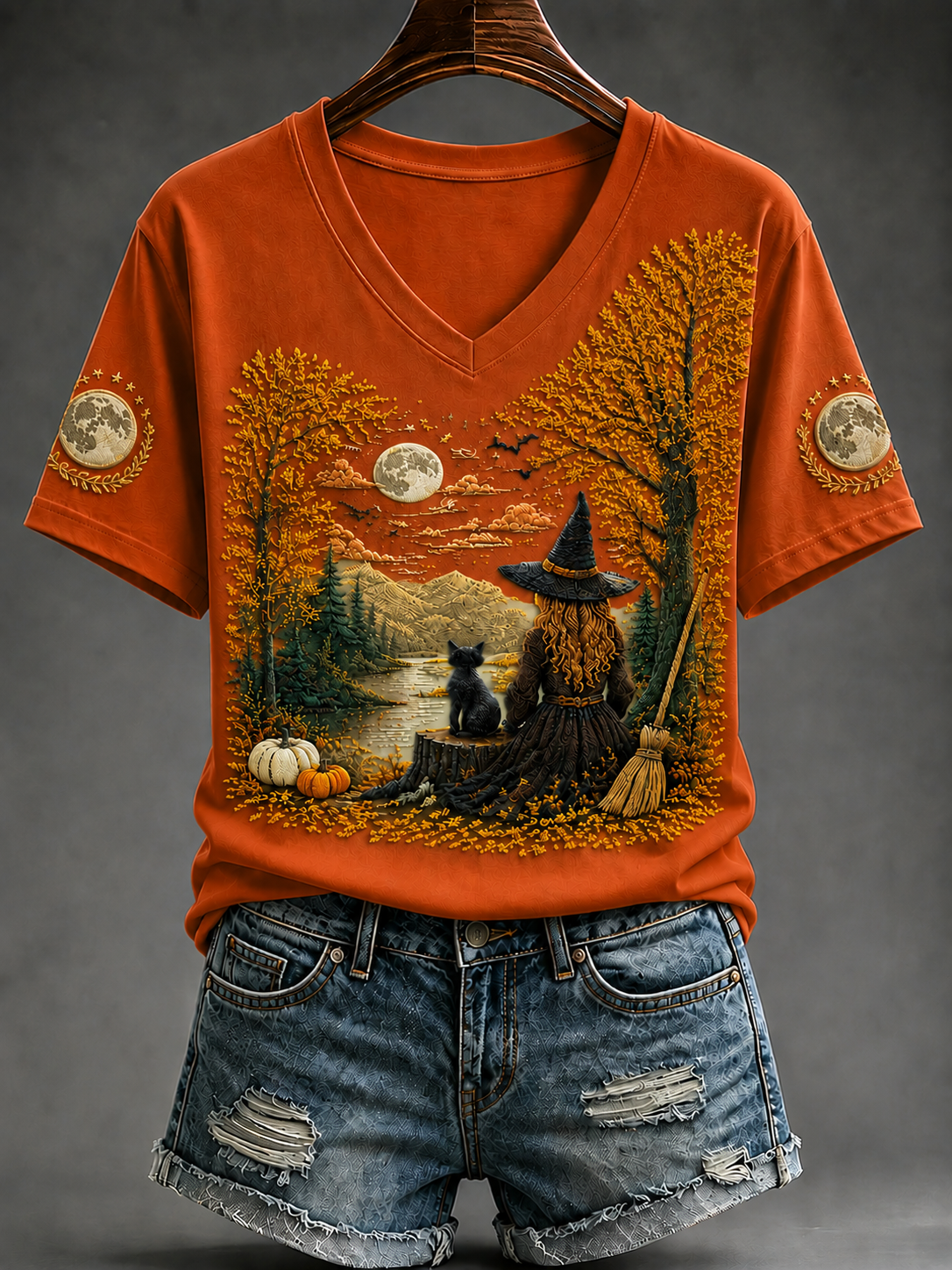Women's Halloween In The Fall Short-sleeved T-shirt