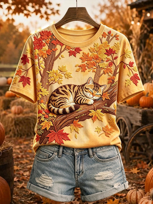 Women's Lovely Sleeping Cat On The Fall Tree Print Short-sleeved T-shirt