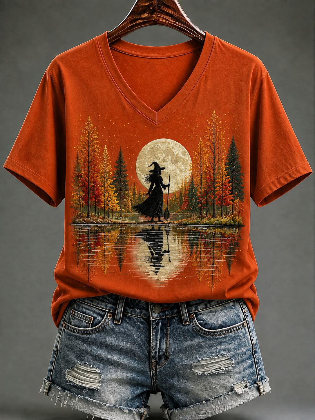 Women's Halloween In The Fall Short-sleeved T-shirt