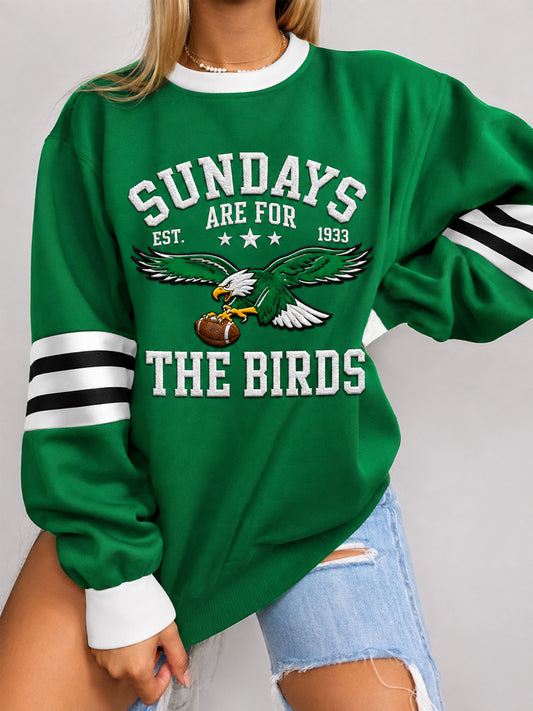 Women's Sundays Are For The Birds Football Gameday Gift For Football Fans Casual Sweatshirt