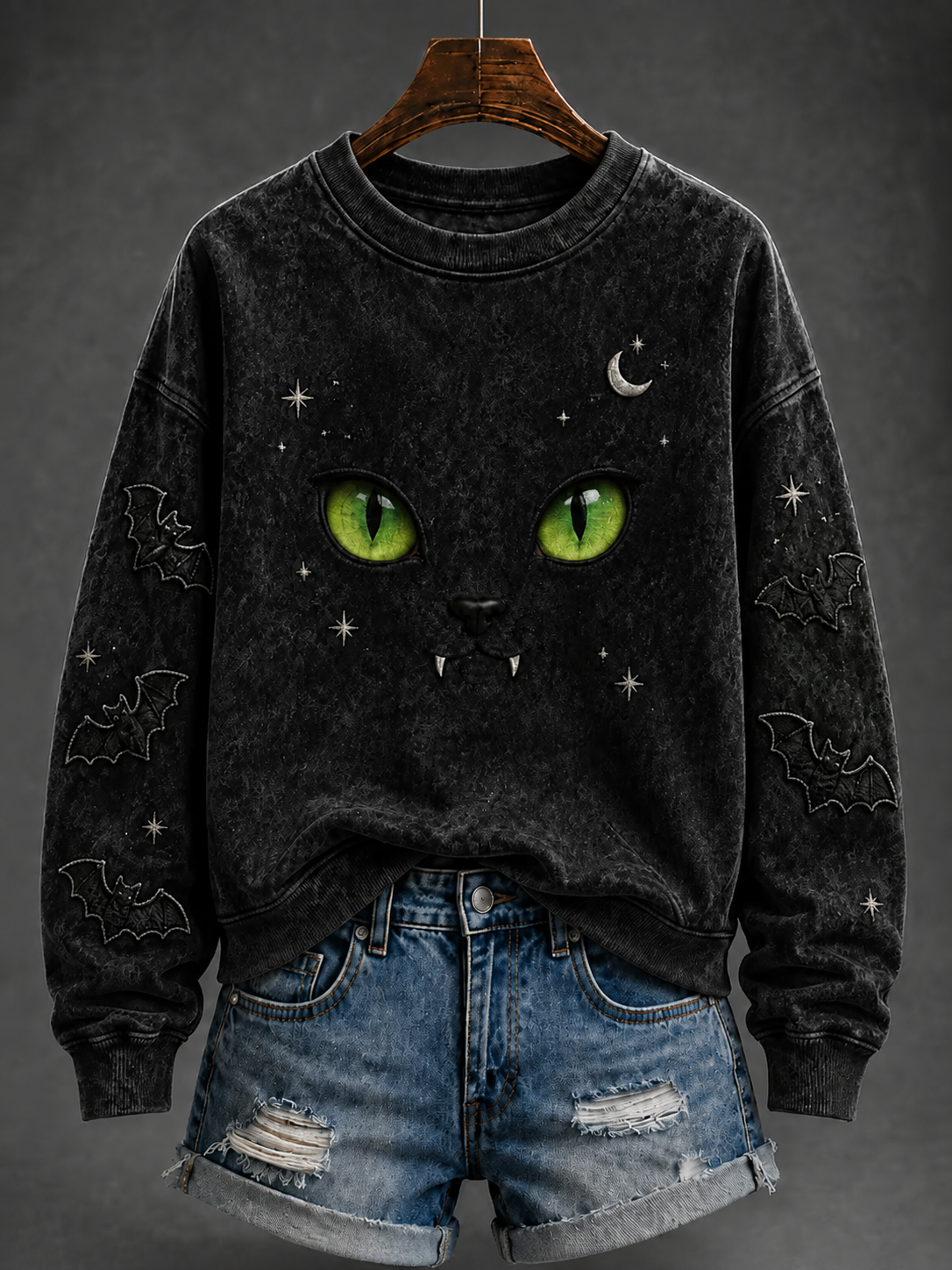 Women's Halloween Cat Regular Sweatshirt
